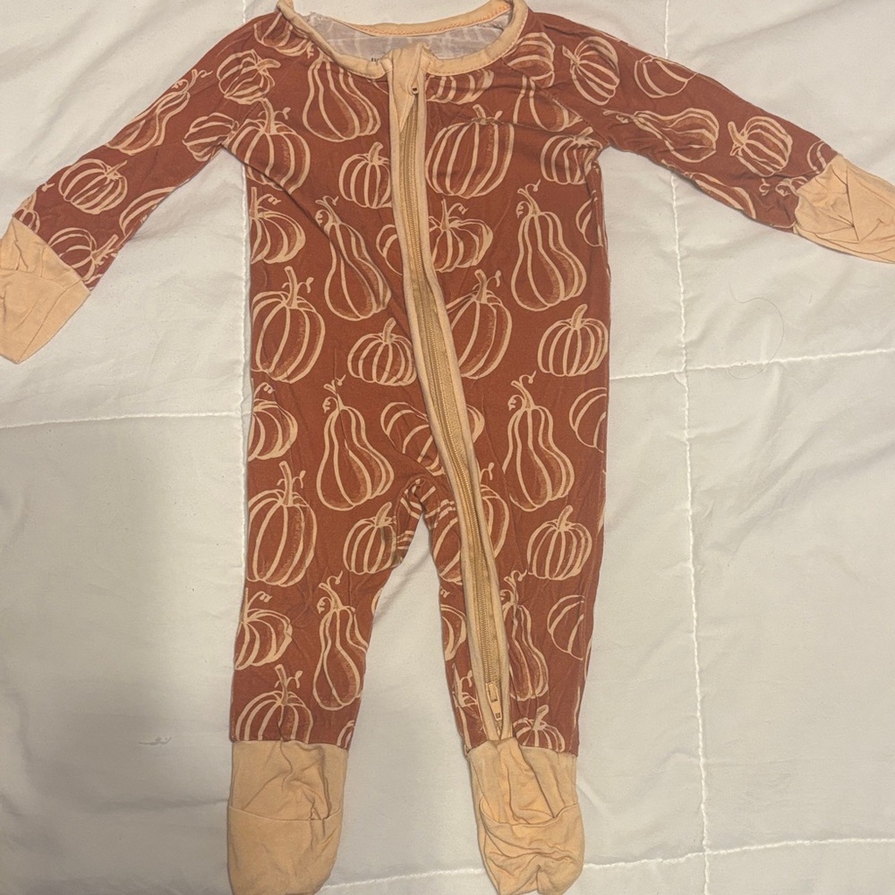 Cozy Pumpkin Pattern Kids Footie Pajamas